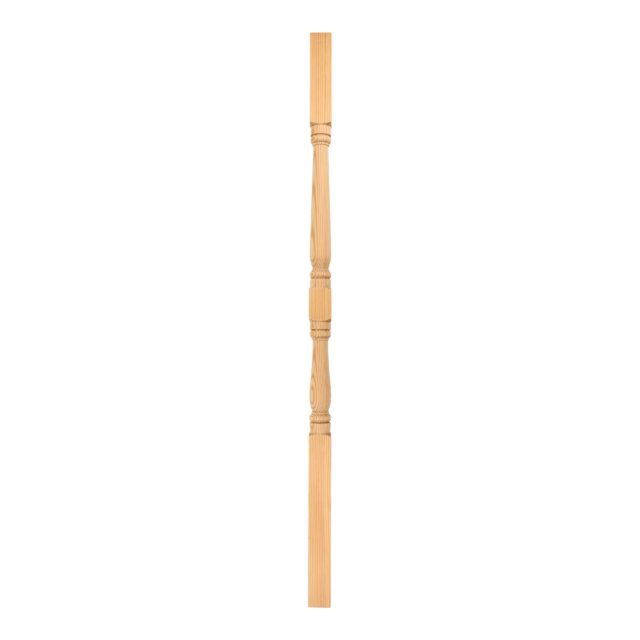 68 Hectorage Rd Tonbridge TN92DP - Wooden staircase spindle.