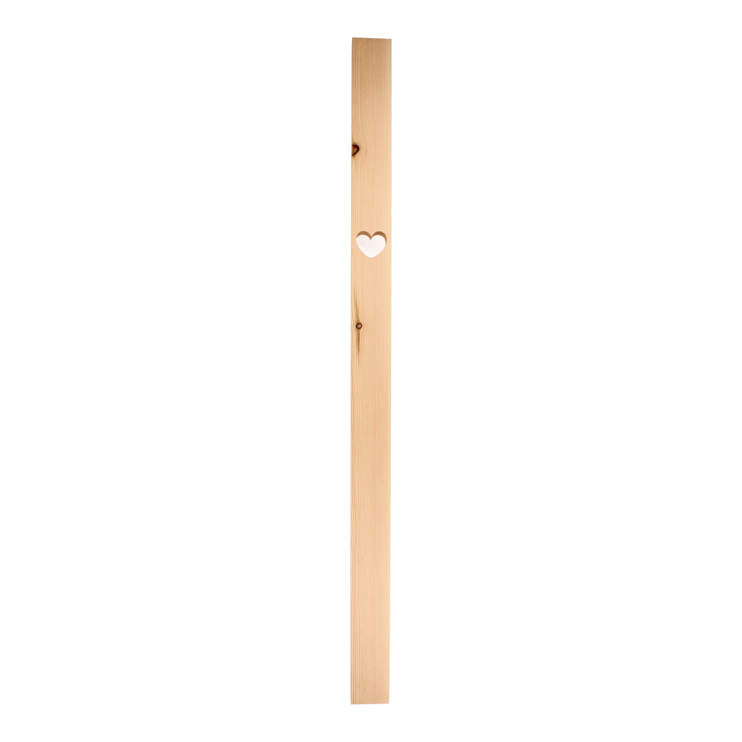 Revell Road Kingston-KT13SW Revell Road Kingston-KT13SW - Matching wooden shaped spindle for staircase.