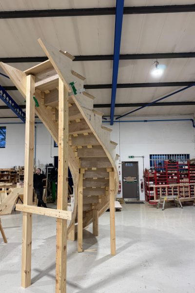 Curved Staircases Manufacturer